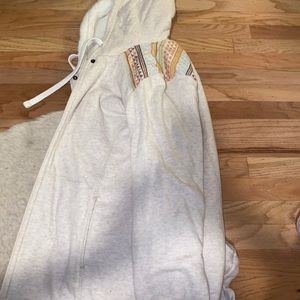 O’Neill oversized fuzzy jacket